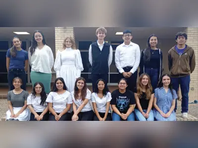 Rockcrushers tour college campus, celebrate kindness